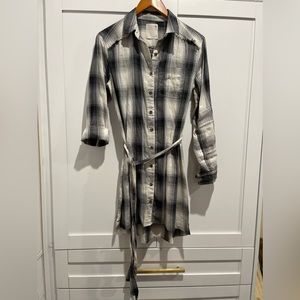Shirt dress